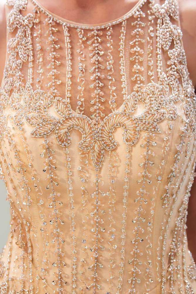 Elegant Champagne Round Sleeveless Beaded Mermaid Prom Dress