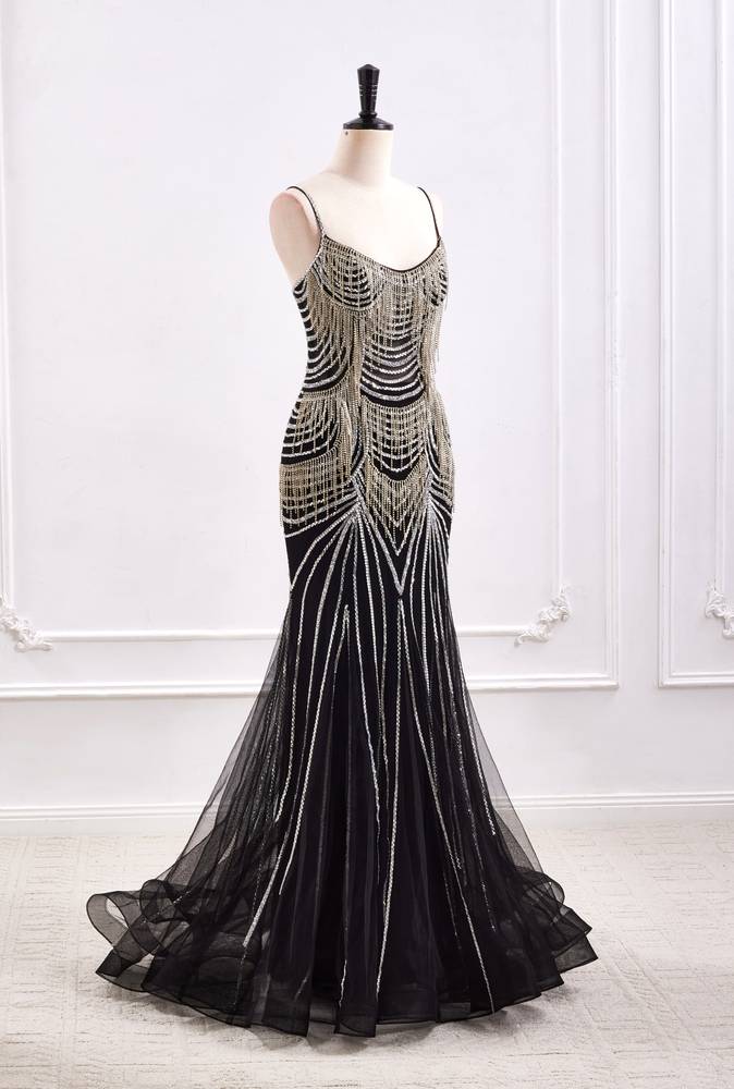 Glamorous Mermaid Bateau Sleeveless Bead-Fringed Prom Dress