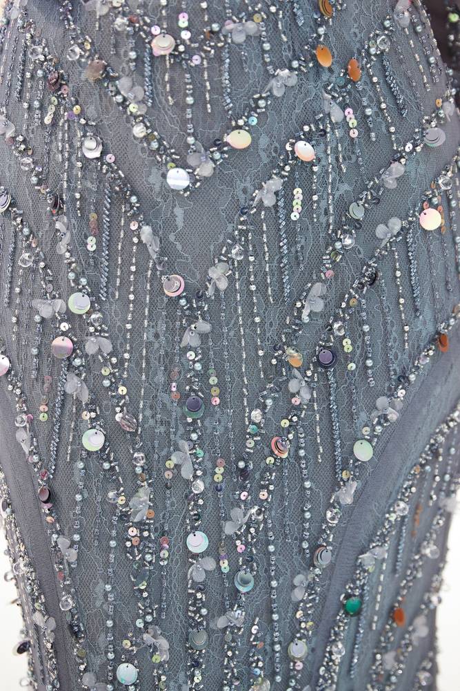 V-Neck Long Sleeves Mermaid Prom Dress With Beaded And Sequins 