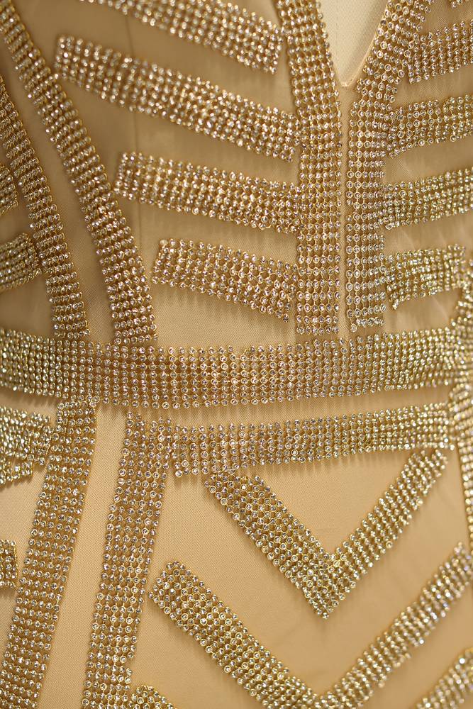 V-Neck Sleeveless Empire Beaded Mermaid Tulle Party Prom Dress